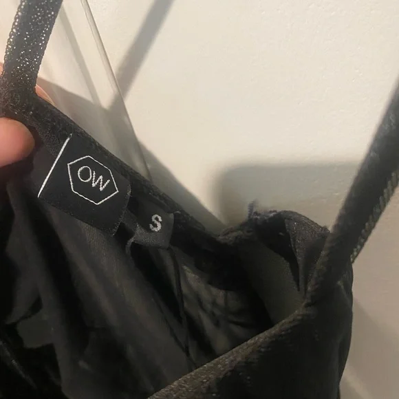 Ow collection Casandra mesh Dress in Black - Picture 6 of 13